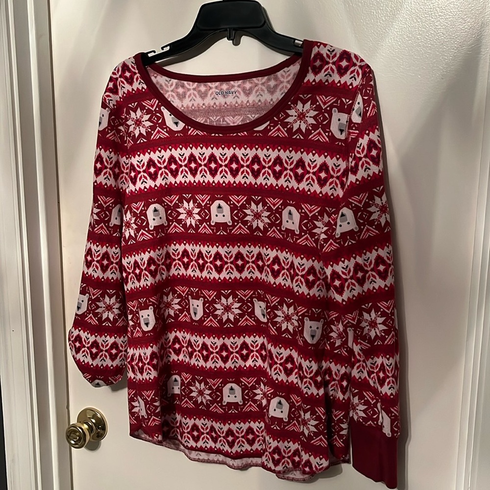 Old Navy thermal long sleeve shirt